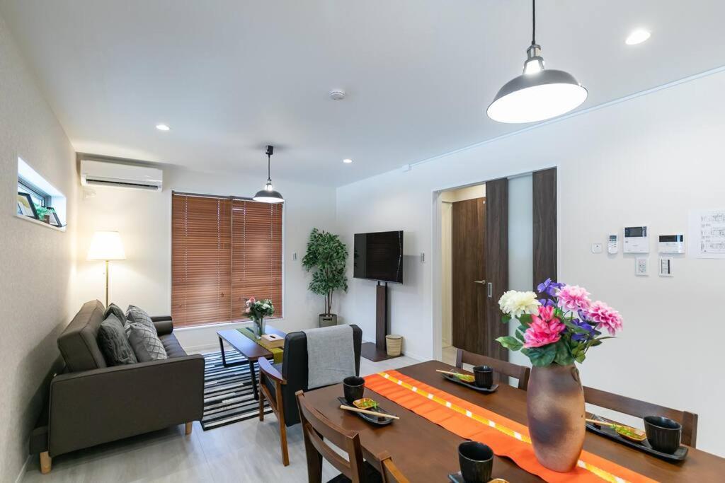 Casa vacanze 大阪花園町ハウス 4ldk貸切戸建 無料駐車場2台s *